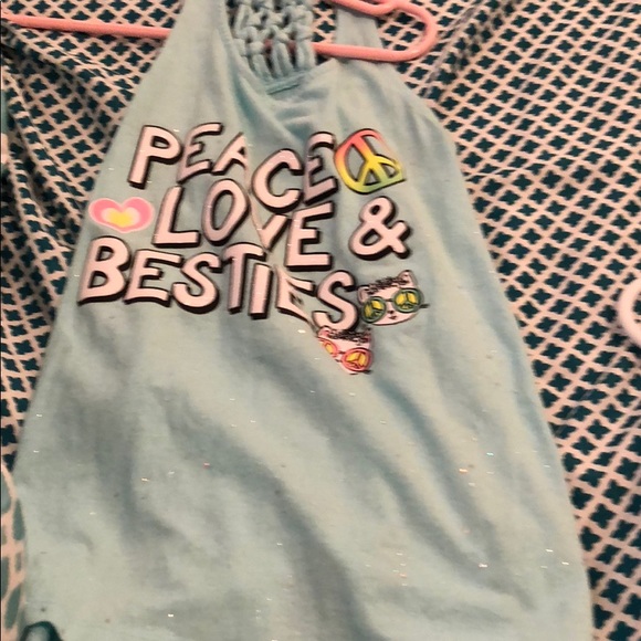 2 tank tops and a romper - Picture 3 of 4